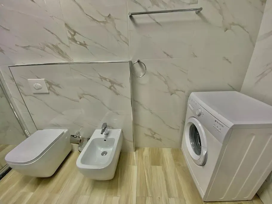 Central Apartment Blloku Τίρανα